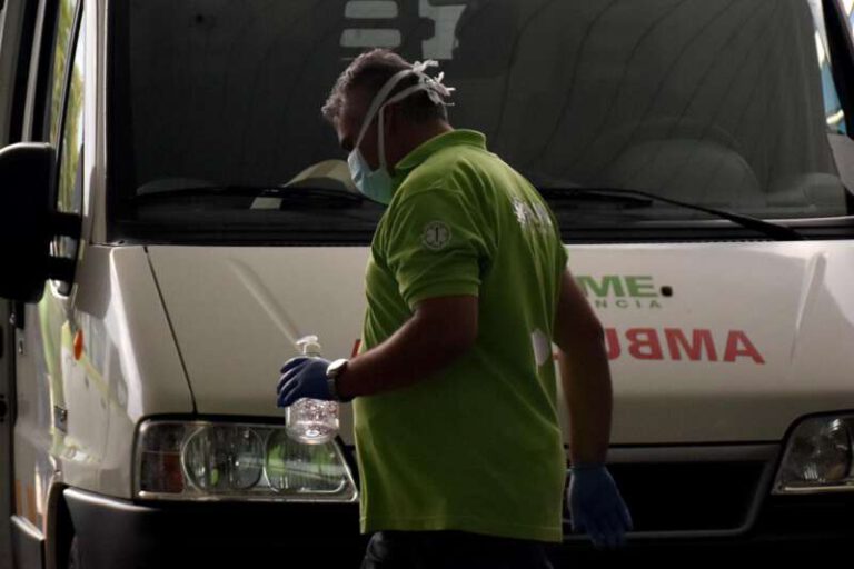 AMBULANCIA-SAME-CORONAVIRUS-ALCOHOL-EN-GEL-