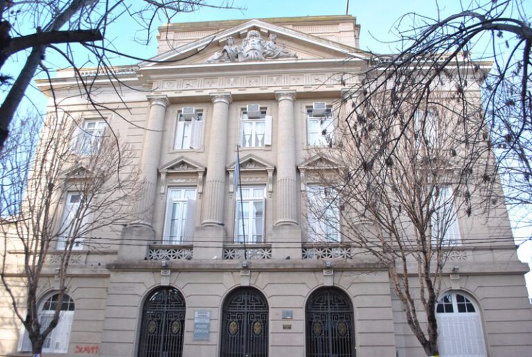 tribunales